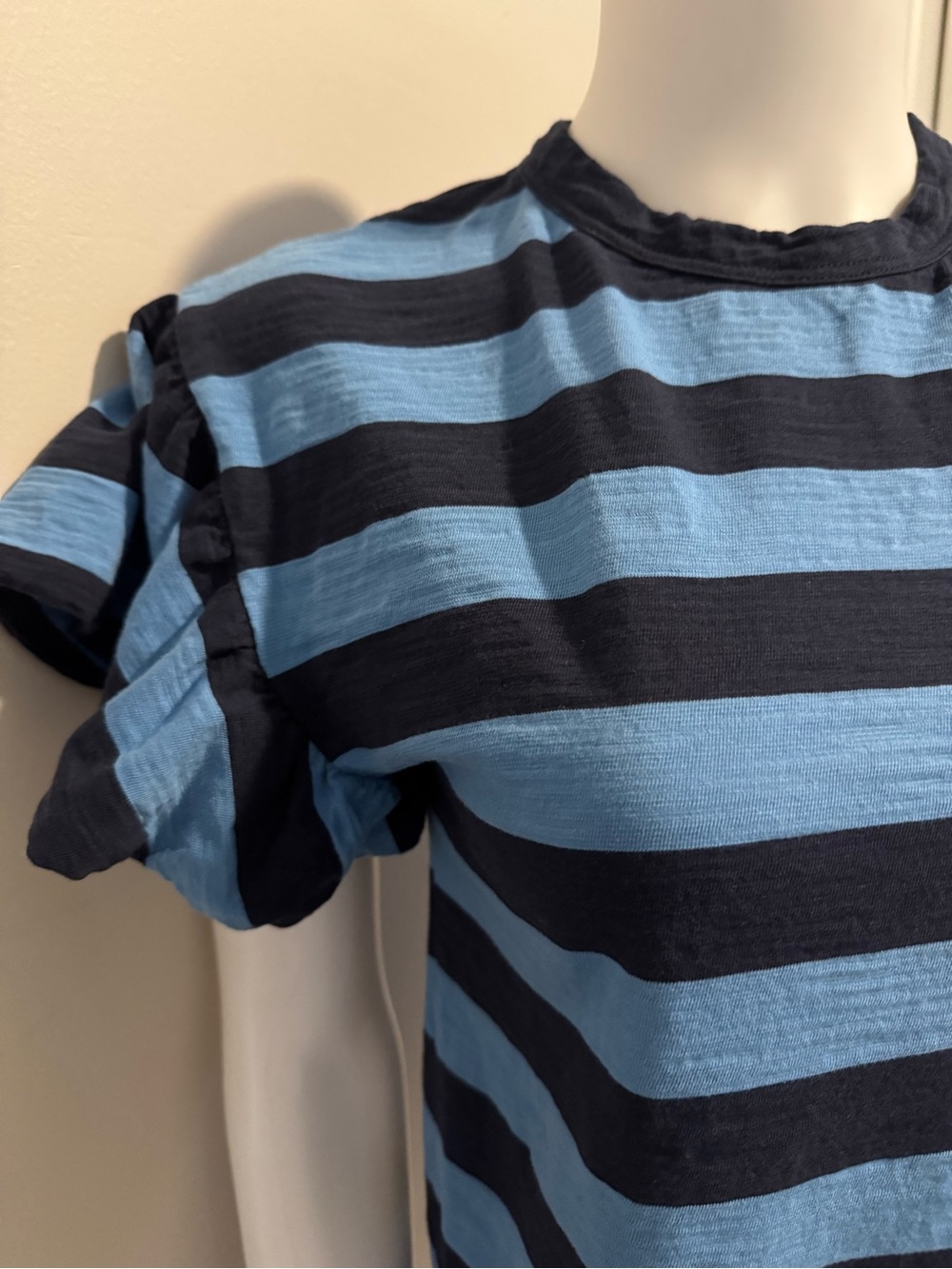 Nation Camille Ruffle Tee - MINT! - Picture 7 of 10